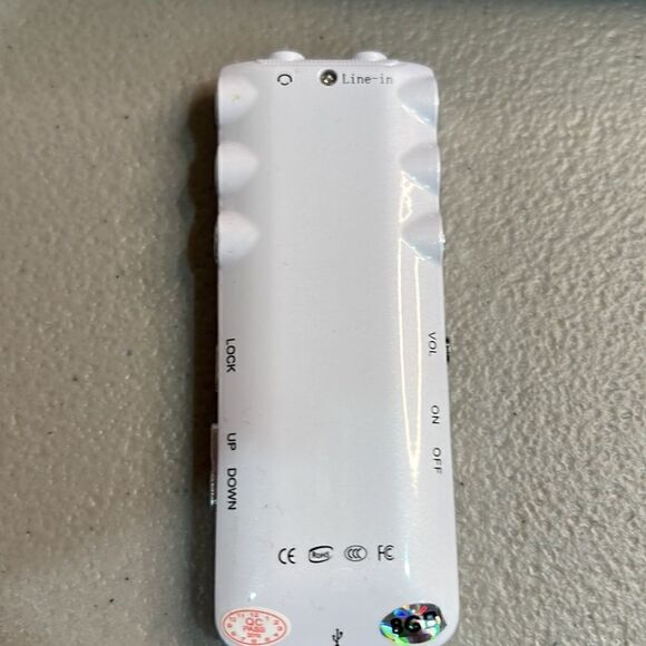 Dicto pro X100 Digital Voice Recorder - Picture 8 of 12